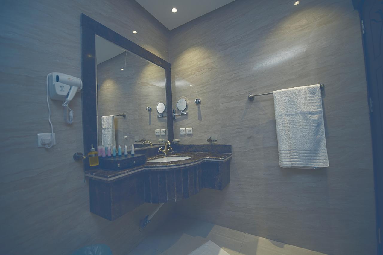 Rest Night Serviced Apartments Wadi Al Dawasir Esterno foto