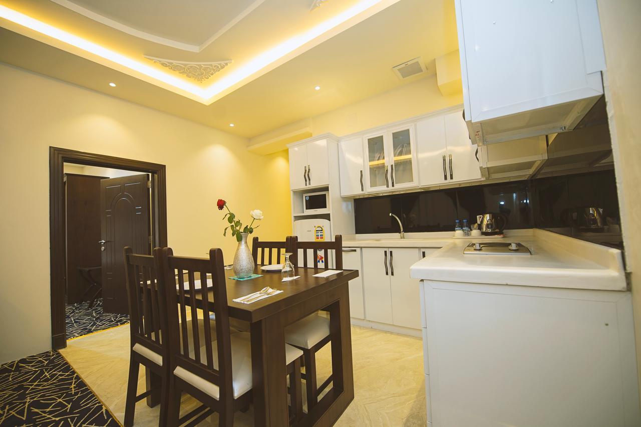Rest Night Serviced Apartments Wadi Al Dawasir Esterno foto