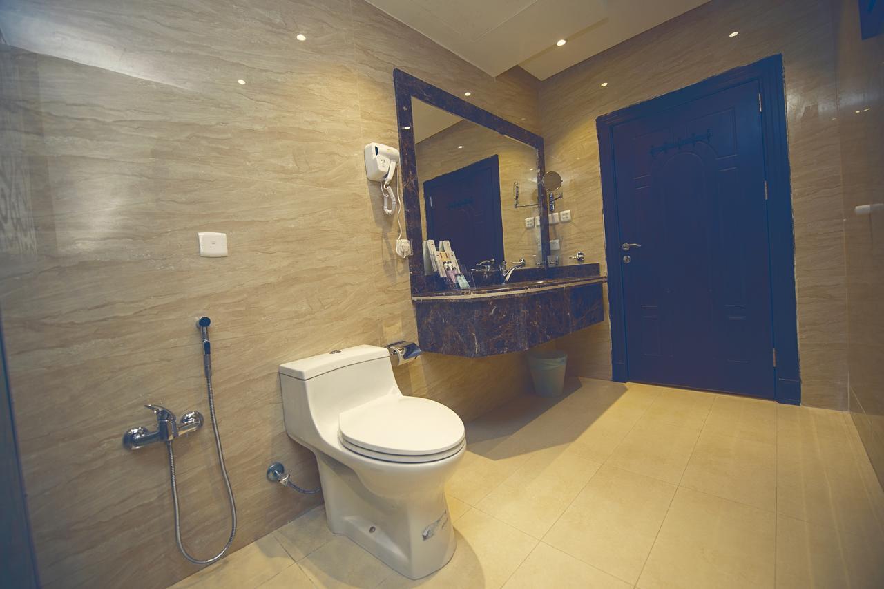 Rest Night Serviced Apartments Wadi Al Dawasir Esterno foto