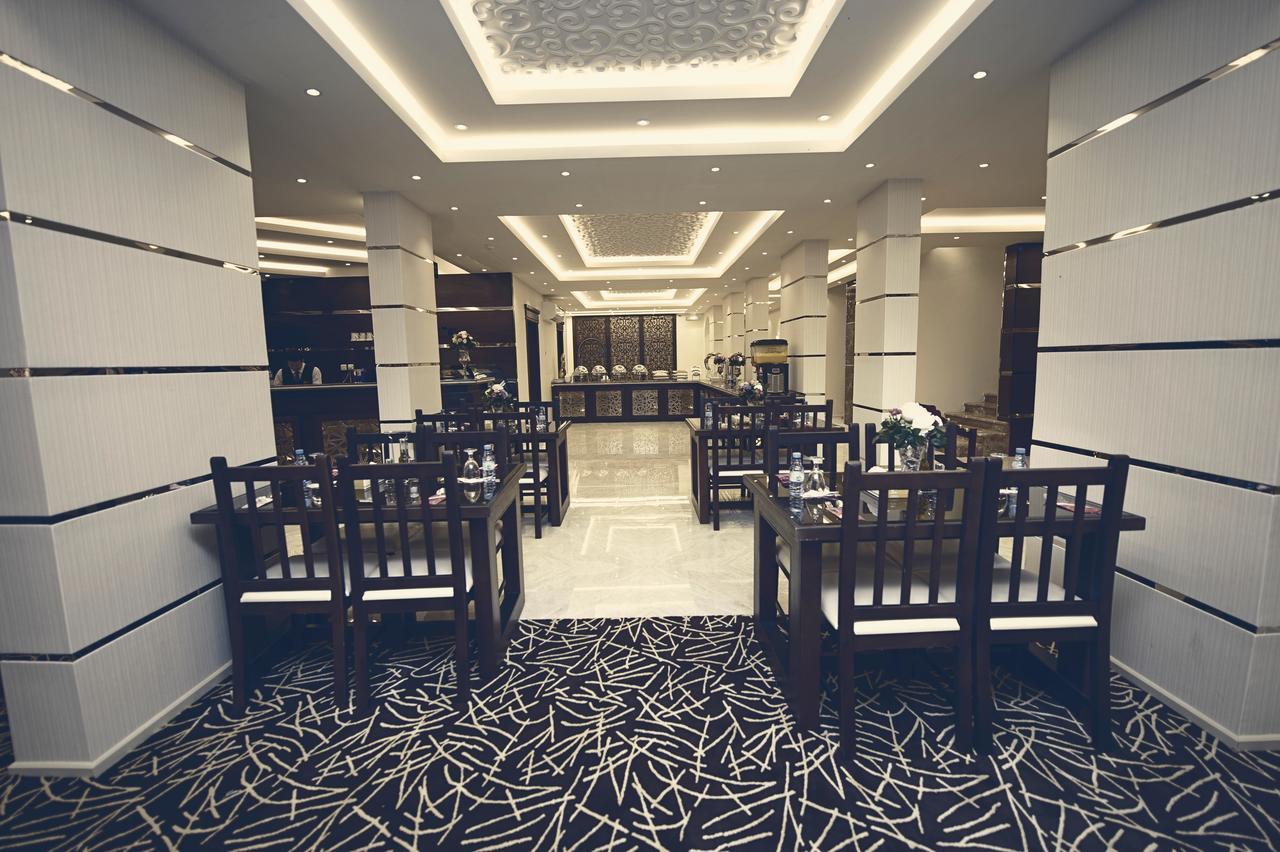 Rest Night Serviced Apartments Wadi Al Dawasir Esterno foto